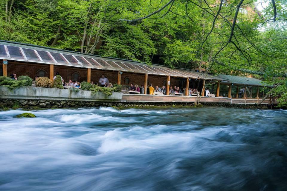 Resort Ujevara E Drinit ペーチ エクステリア 写真